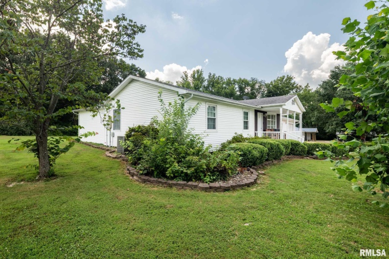 514 SMITH Street, Galatia, Illinois 62935, 4 Bedrooms Bedrooms, 0 ,2 BathroomsBathrooms,Residential,For Sale,SMITH,0,RMAQC4266231