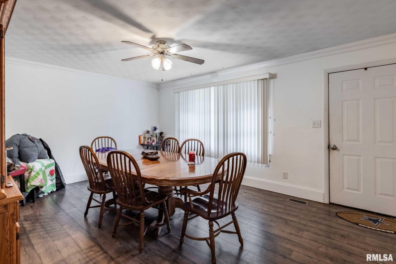 514 SMITH Street, Galatia, Illinois 62935, 4 Bedrooms Bedrooms, 0 ,2 BathroomsBathrooms,Residential,For Sale,SMITH,0,RMAQC4266231