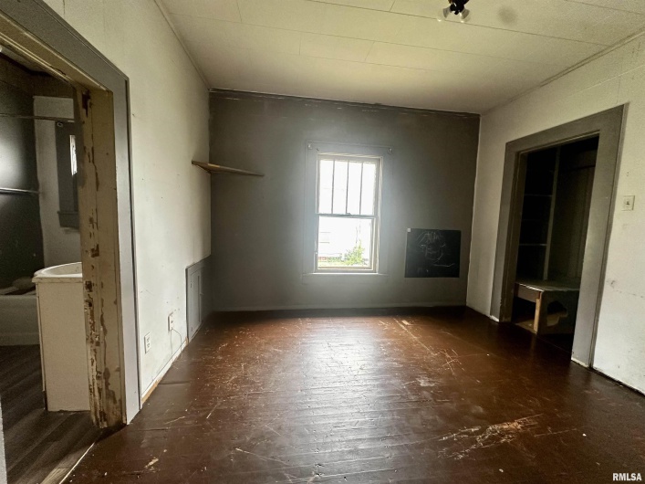 111 WALKER Street, Galatia, Illinois 62935, 2 Bedrooms Bedrooms, 0 ,1 BathroomBathrooms,Residential,For Sale,WALKER,0,RMAQC4266250