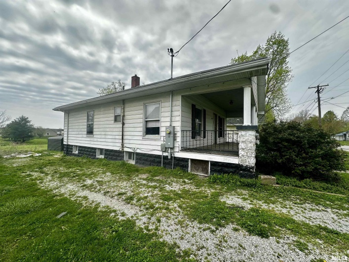 111 WALKER Street, Galatia, Illinois 62935, 2 Bedrooms Bedrooms, 0 ,1 BathroomBathrooms,Residential,For Sale,WALKER,0,RMAQC4266250