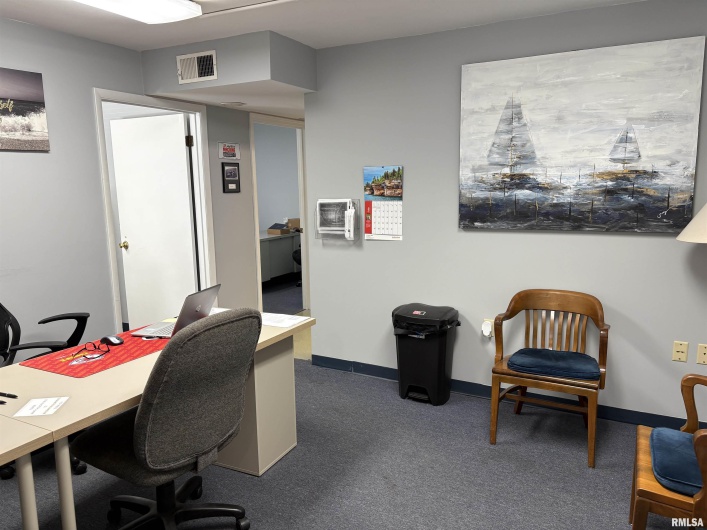 308 COURT Street, Marion, Illinois 62959, 0 , 0 ,0,Commercial Sale,For Sale,COURT,0,RMAEB459211