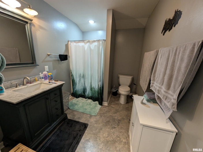 784 Eddyville Road, Eddyville, Illinois 62928, 1 Bedroom Bedrooms, 0 ,1 BathroomBathrooms,Residential,For Sale,Eddyville,0,RMAQC4266266