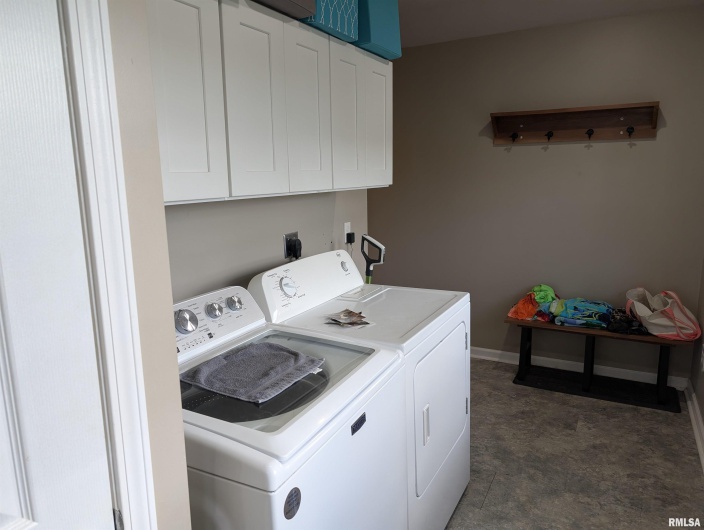 784 Eddyville Road, Eddyville, Illinois 62928, 1 Bedroom Bedrooms, 0 ,1 BathroomBathrooms,Residential,For Sale,Eddyville,0,RMAQC4266266