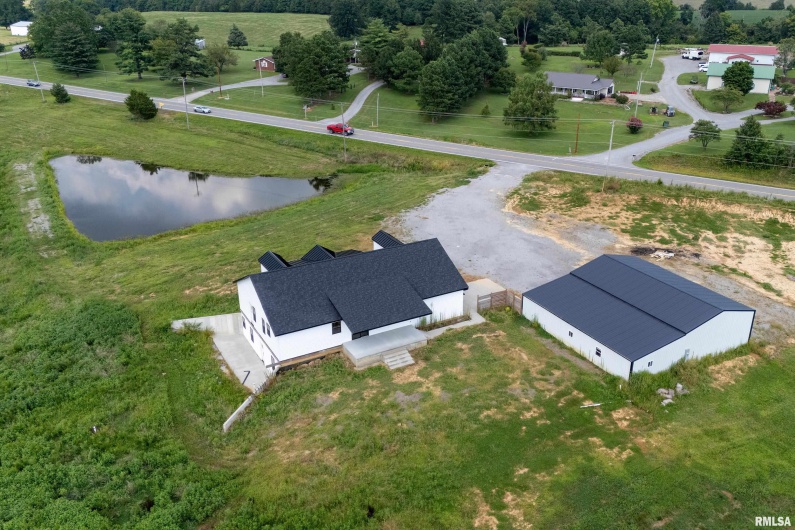 9975 Route 37 Route, Goreville, Illinois 62939, 5 Bedrooms Bedrooms, 0 ,4 BathroomsBathrooms,Residential,For Sale,Route 37,0,RMAEB459219