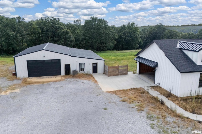 9975 Route 37 Route, Goreville, Illinois 62939, 5 Bedrooms Bedrooms, 0 ,4 BathroomsBathrooms,Residential,For Sale,Route 37,0,RMAEB459219