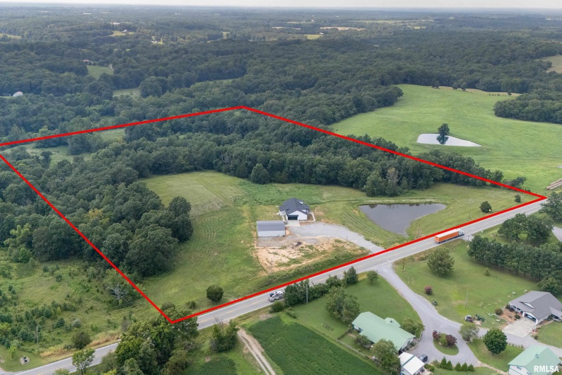 9975 Route 37 Route, Goreville, Illinois 62939, 5 Bedrooms Bedrooms, 0 ,4 BathroomsBathrooms,Residential,For Sale,Route 37,0,RMAEB459219