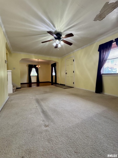 215 JACKSON Street, Harrisburg, Illinois 62946, 3 Bedrooms Bedrooms, 0 ,1 BathroomBathrooms,Residential,For Sale,JACKSON,0,RMAEB458799