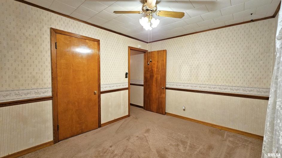 110 7TH Street, Johnston City, Illinois 62951, 2 Bedrooms Bedrooms, 0 ,1 BathroomBathrooms,Residential,For Sale,7TH,0,RMAEB459226