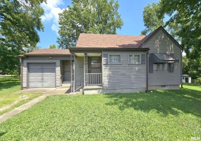 110 7TH Street, Johnston City, Illinois 62951, 2 Bedrooms Bedrooms, 0 ,1 BathroomBathrooms,Residential,For Sale,7TH,0,RMAEB459226