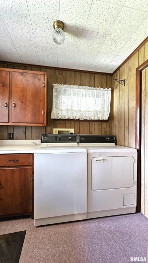110 7TH Street, Johnston City, Illinois 62951, 2 Bedrooms Bedrooms, 0 ,1 BathroomBathrooms,Residential,For Sale,7TH,0,RMAEB459226