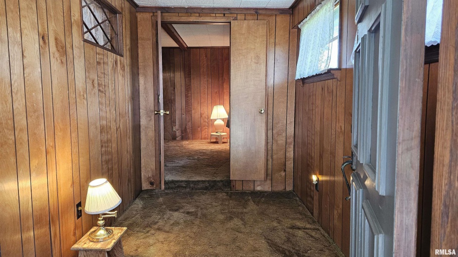 110 7TH Street, Johnston City, Illinois 62951, 2 Bedrooms Bedrooms, 0 ,1 BathroomBathrooms,Residential,For Sale,7TH,0,RMAEB459226