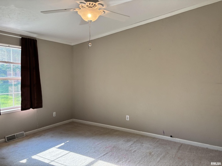 2545 Body Barn Road, Anna, Illinois 62906, 3 Bedrooms Bedrooms, 0 ,2 BathroomsBathrooms,Residential,For Sale,Body Barn,0,RMAEB459227
