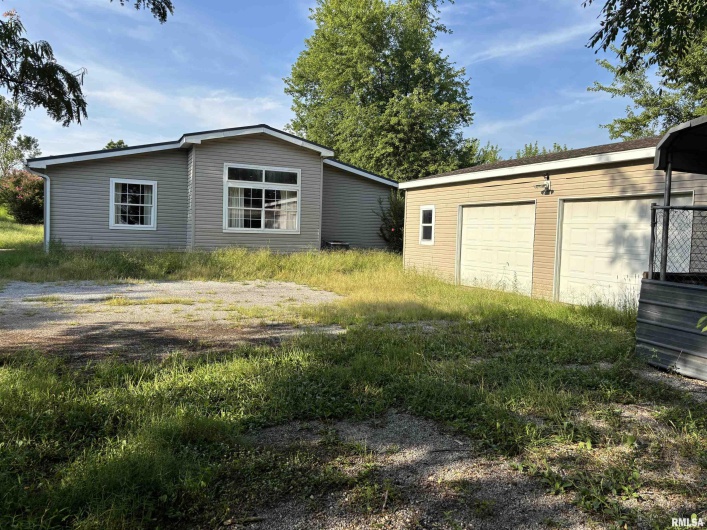 2545 Body Barn Road, Anna, Illinois 62906, 3 Bedrooms Bedrooms, 0 ,2 BathroomsBathrooms,Residential,For Sale,Body Barn,0,RMAEB459227