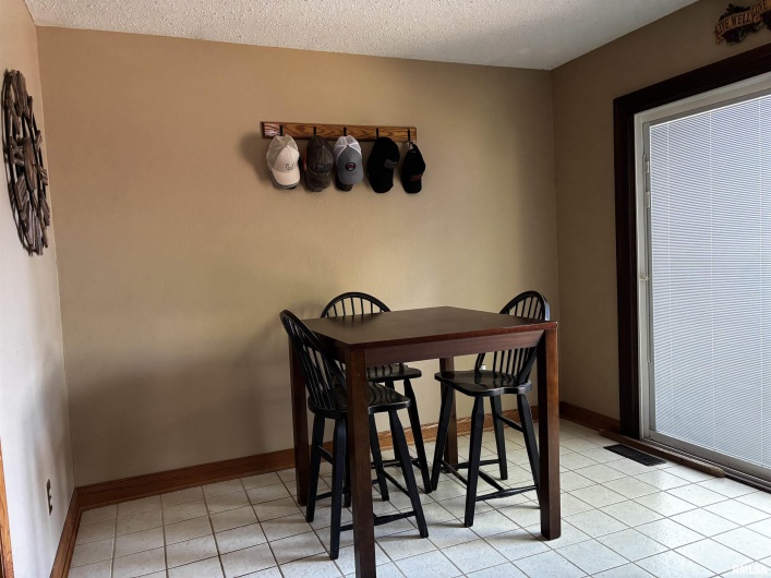 403 Shannon Avenue, Energy, Illinois 62933, 3 Bedrooms Bedrooms, 0 ,2 BathroomsBathrooms,Residential,For Sale,Shannon,0,RMAEB459229