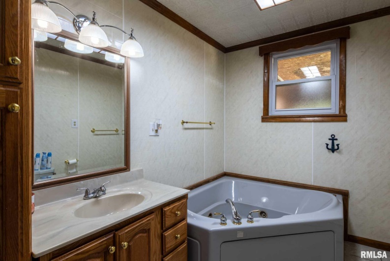 1205 Mayor Caliper Drive, Carterville, Illinois 62918, 3 Bedrooms Bedrooms, 0 ,2 BathroomsBathrooms,Residential,For Sale,Mayor Caliper,0,RMAQC4266291