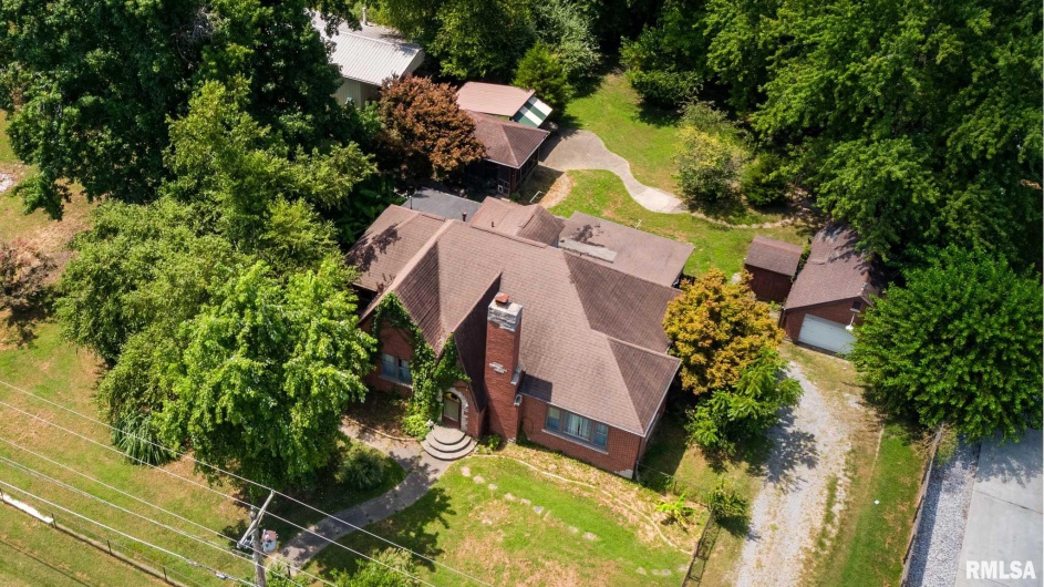 1205 Mayor Caliper Drive, Carterville, Illinois 62918, 3 Bedrooms Bedrooms, 0 ,2 BathroomsBathrooms,Residential,For Sale,Mayor Caliper,0,RMAQC4266291