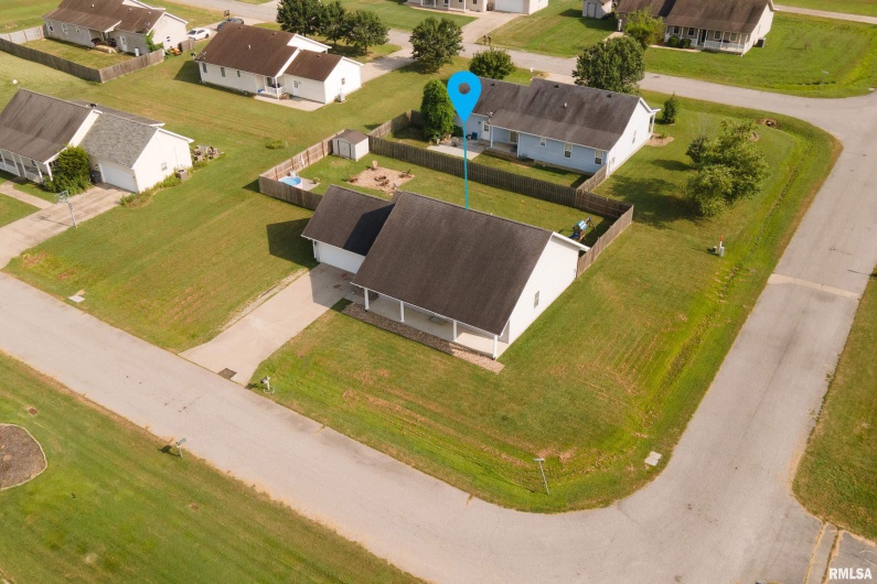5627 RED FOX Drive, Carterville, Illinois 62918, 3 Bedrooms Bedrooms, 0 ,2 BathroomsBathrooms,Residential,For Sale,RED FOX,0,RMAEB459231