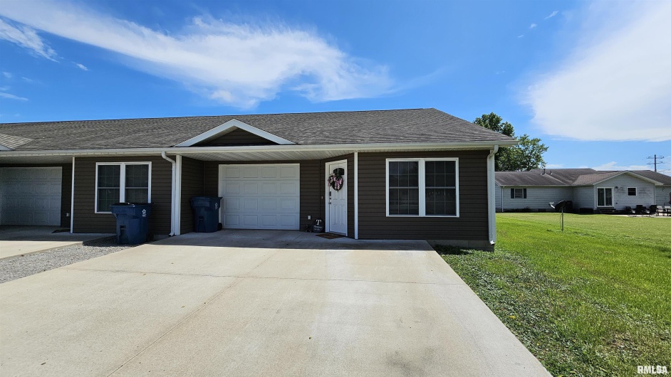 1302 FAIR Street, Marion, Illinois 62959, 0 , 0 ,0,Residential Income,For Sale,FAIR,0,RMAEB458748