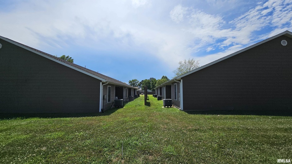 1302 FAIR Street, Marion, Illinois 62959, 0 , 0 ,0,Residential Income,For Sale,FAIR,0,RMAEB458748