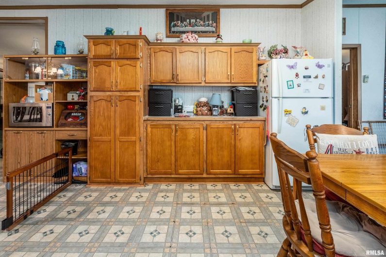 14809 Sulphur Springs Road, Creal Springs, Illinois 62922, 4 Bedrooms Bedrooms, 0 ,3 BathroomsBathrooms,Residential,For Sale,Sulphur Springs,0,RMAQC4266293