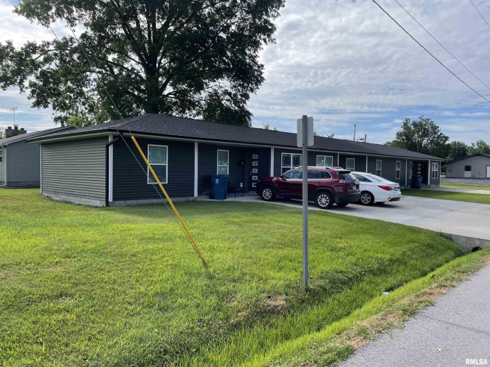 1205 Otis Street, Marion, Illinois 62959, 0 , 0 ,0,Residential Income,For Sale,Otis,0,RMAEB458703