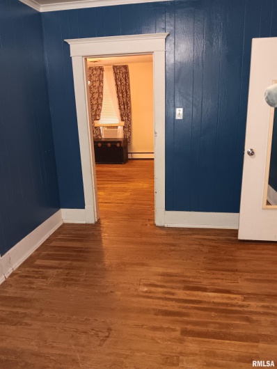 1935 ELM Street, Murphysboro, Illinois 62966, 3 Bedrooms Bedrooms, 0 ,1 BathroomBathrooms,Residential,For Sale,ELM,0,RMAEB459003