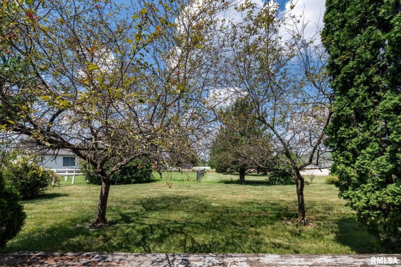 304 Bogie Drive, Herrin, Illinois 62948, 3 Bedrooms Bedrooms, 0 ,2 BathroomsBathrooms,Residential,For Sale,Bogie,0,RMAQC4266318