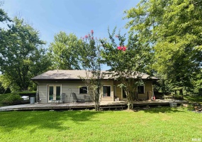 64 Jimmy Lane, DeSoto, Illinois 62924, 3 Bedrooms Bedrooms, 0 ,1 BathroomBathrooms,Residential,For Sale,Jimmy,0,RMAEB459241