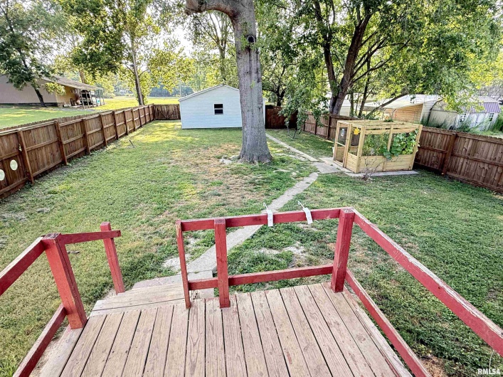 25 MICHIGAN Street, Harrisburg, Illinois 62946, 2 Bedrooms Bedrooms, 0 ,2 BathroomsBathrooms,Residential,For Sale,MICHIGAN,0,RMAEB459245