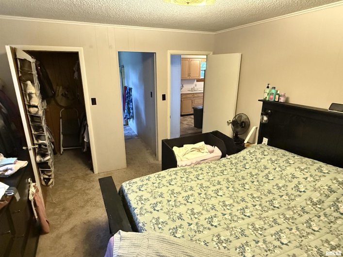 25 MICHIGAN Street, Harrisburg, Illinois 62946, 2 Bedrooms Bedrooms, 0 ,2 BathroomsBathrooms,Residential,For Sale,MICHIGAN,0,RMAEB459245