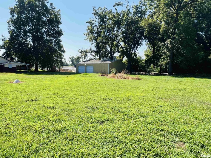 2507 LOCUST Street, Eldorado, Illinois 62930, 3 Bedrooms Bedrooms, 0 ,2 BathroomsBathrooms,Residential,For Sale,LOCUST,0,RMAEB459256