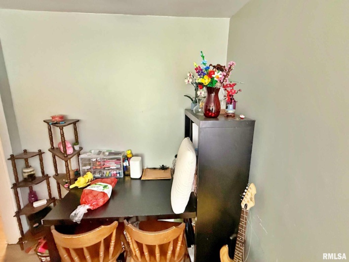 1603 FERRY Street, Metropolis, Illinois 62960, 3 Bedrooms Bedrooms, 0 ,1 BathroomBathrooms,Residential,For Sale,FERRY,0,RMAEB459250