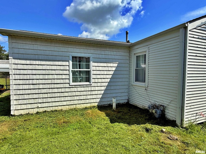 1603 FERRY Street, Metropolis, Illinois 62960, 3 Bedrooms Bedrooms, 0 ,1 BathroomBathrooms,Residential,For Sale,FERRY,0,RMAEB459250