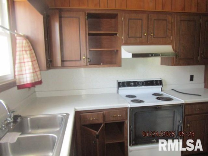 1020 WEBSTER Street, Harrisburg, Illinois 62946, 2 Bedrooms Bedrooms, 0 ,1 BathroomBathrooms,Residential,For Sale,WEBSTER,0,RMAEB459255