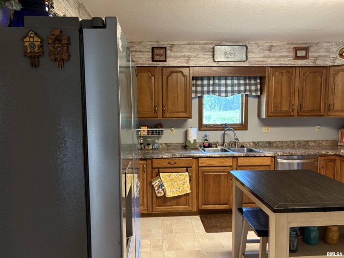 605 GEORGE Street, Ava, Illinois 62907, 4 Bedrooms Bedrooms, 0 ,3 BathroomsBathrooms,Residential,For Sale,GEORGE,0,RMAEB459261