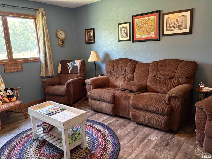 605 GEORGE Street, Ava, Illinois 62907, 4 Bedrooms Bedrooms, 0 ,3 BathroomsBathrooms,Residential,For Sale,GEORGE,0,RMAEB459261