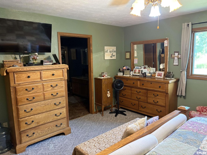605 GEORGE Street, Ava, Illinois 62907, 4 Bedrooms Bedrooms, 0 ,3 BathroomsBathrooms,Residential,For Sale,GEORGE,0,RMAEB459261