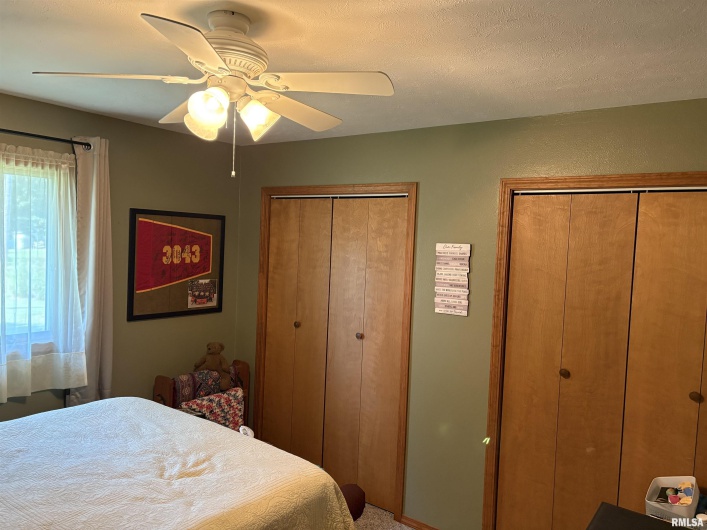 605 GEORGE Street, Ava, Illinois 62907, 4 Bedrooms Bedrooms, 0 ,3 BathroomsBathrooms,Residential,For Sale,GEORGE,0,RMAEB459261