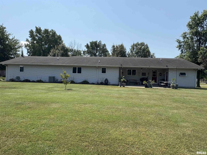605 GEORGE Street, Ava, Illinois 62907, 4 Bedrooms Bedrooms, 0 ,3 BathroomsBathrooms,Residential,For Sale,GEORGE,0,RMAEB459261