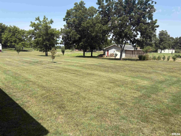 605 GEORGE Street, Ava, Illinois 62907, 4 Bedrooms Bedrooms, 0 ,3 BathroomsBathrooms,Residential,For Sale,GEORGE,0,RMAEB459261