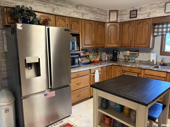 605 GEORGE Street, Ava, Illinois 62907, 4 Bedrooms Bedrooms, 0 ,3 BathroomsBathrooms,Residential,For Sale,GEORGE,0,RMAEB459261