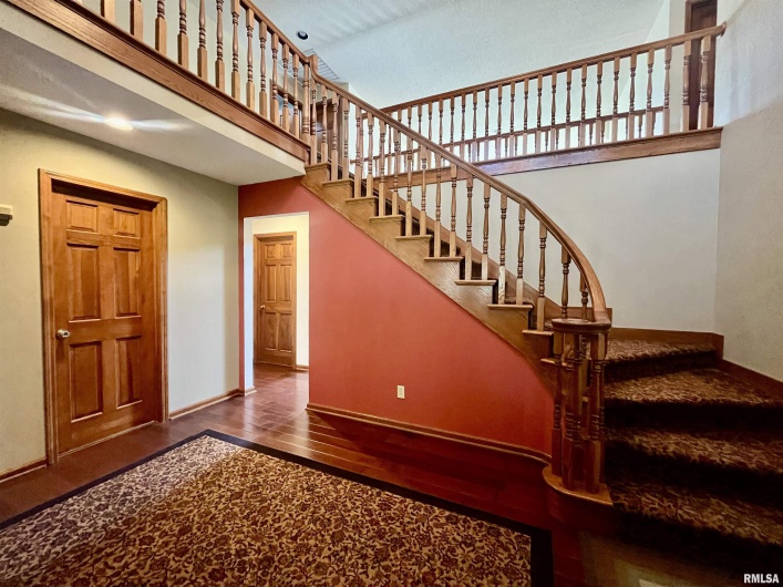9 BRIAN Drive, Metropolis, Illinois 62960, 5 Bedrooms Bedrooms, 0 ,3 BathroomsBathrooms,Residential,For Sale,BRIAN,0,RMAEB459254