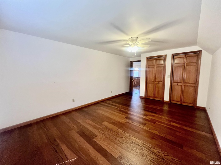 9 BRIAN Drive, Metropolis, Illinois 62960, 5 Bedrooms Bedrooms, 0 ,3 BathroomsBathrooms,Residential,For Sale,BRIAN,0,RMAEB459254