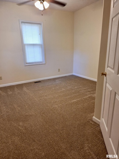 1117 CHERRY Street, Herrin, Illinois 62948, 2 Bedrooms Bedrooms, 0 ,1 BathroomBathrooms,Residential,For Sale,CHERRY,0,RMAEB459268