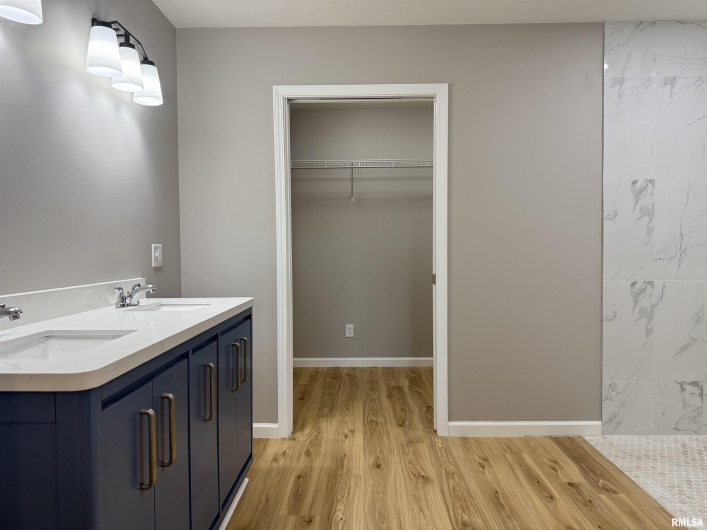 1609 CHESTNUT Street, Marion, Illinois 62959, 2 Bedrooms Bedrooms, 0 ,2 BathroomsBathrooms,Residential,For Sale,CHESTNUT,0,RMAQC4263935
