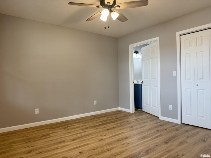 1609 CHESTNUT Street, Marion, Illinois 62959, 2 Bedrooms Bedrooms, 0 ,2 BathroomsBathrooms,Residential,For Sale,CHESTNUT,0,RMAQC4263935
