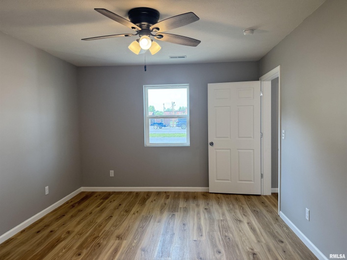1609 CHESTNUT Street, Marion, Illinois 62959, 2 Bedrooms Bedrooms, 0 ,2 BathroomsBathrooms,Residential,For Sale,CHESTNUT,0,RMAQC4263935