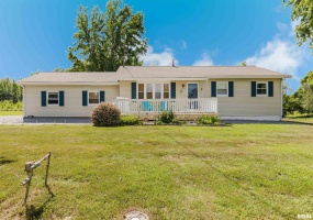 315 LIGHTHOUSE Road, Harrisburg, Illinois 62946, 3 Bedrooms Bedrooms, 0 ,2 BathroomsBathrooms,Residential,For Sale,LIGHTHOUSE,0,RMAEB459273