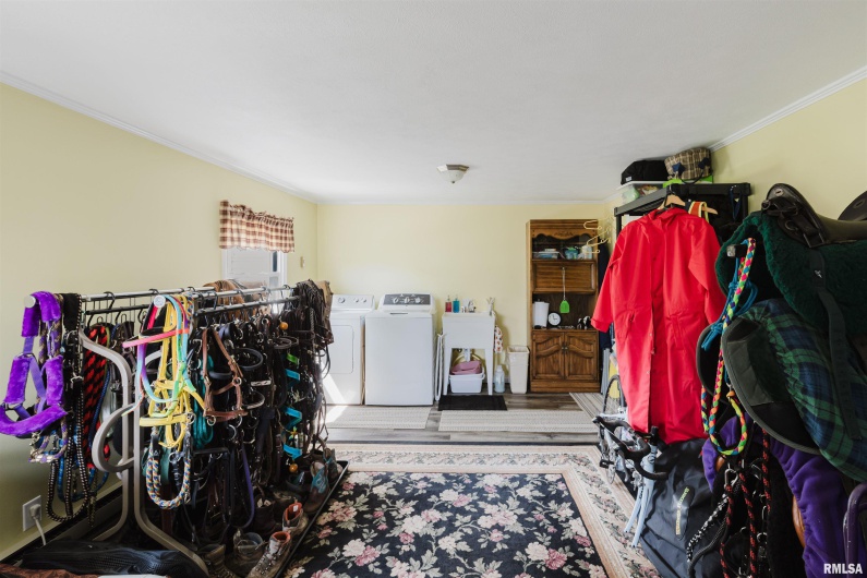 315 LIGHTHOUSE Road, Harrisburg, Illinois 62946, 3 Bedrooms Bedrooms, 0 ,2 BathroomsBathrooms,Residential,For Sale,LIGHTHOUSE,0,RMAEB459273