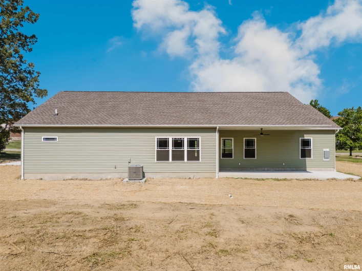 704 JONATHAN Lane, Carterville, Illinois 62918, 4 Bedrooms Bedrooms, 0 ,2 BathroomsBathrooms,Residential,For Sale,JONATHAN,0,RMAEB459279